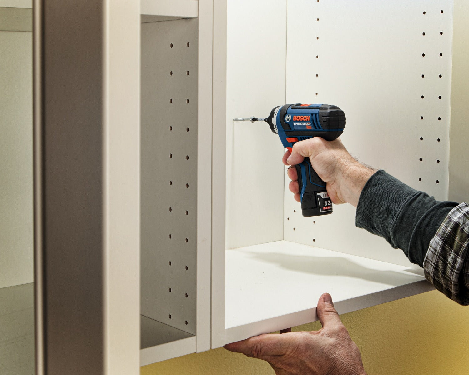 Bosch 12V Max 2-Speed Pocket Driver Kit