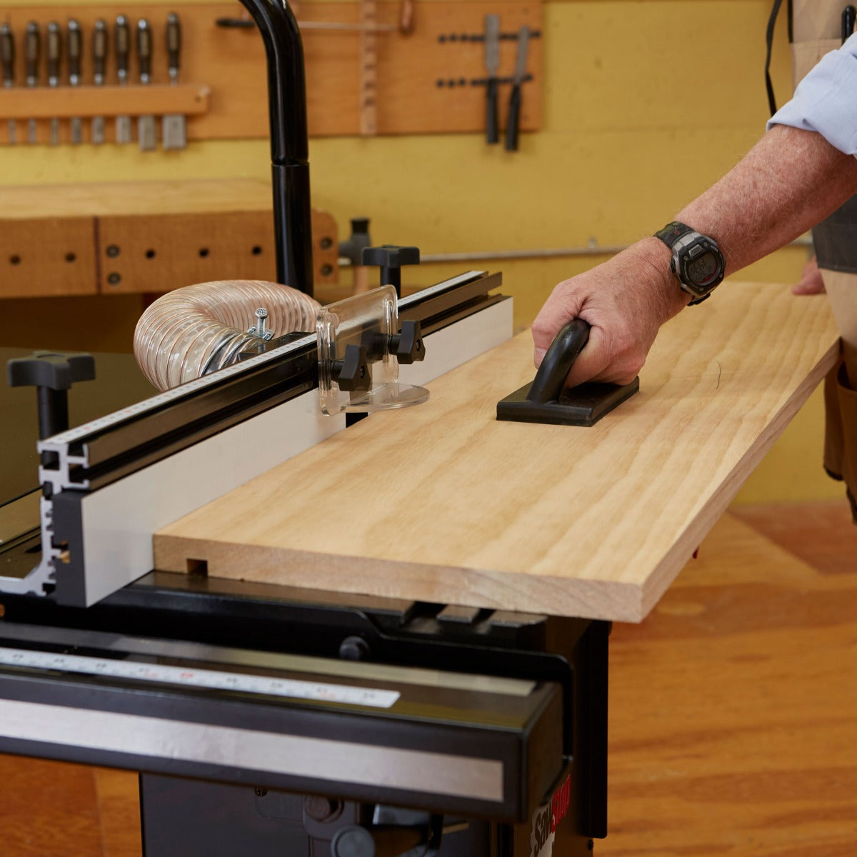 SawStop Industrial Series 30 in. In-Line Router Table (Includes RT-F32, RT-PSW, RT-ST2, RT-C30) RT-TGI