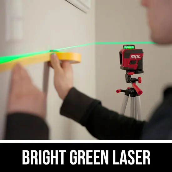 Skil Self-Leveling 360 Degree Green Cross Line Laser with Tripod LL9322G-01