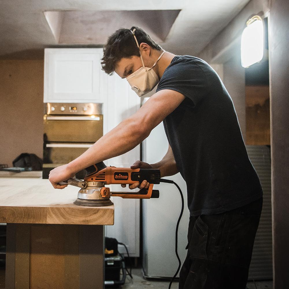Triton Geared Eccentric Orbital Sander, TGEOS 595495